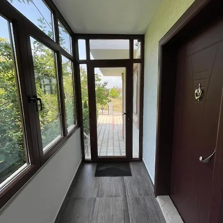 Single Villa *